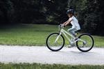 Abus Youn-I 2.0 sparkling titan med LED- lykt | grå sykkelhjelm til barn